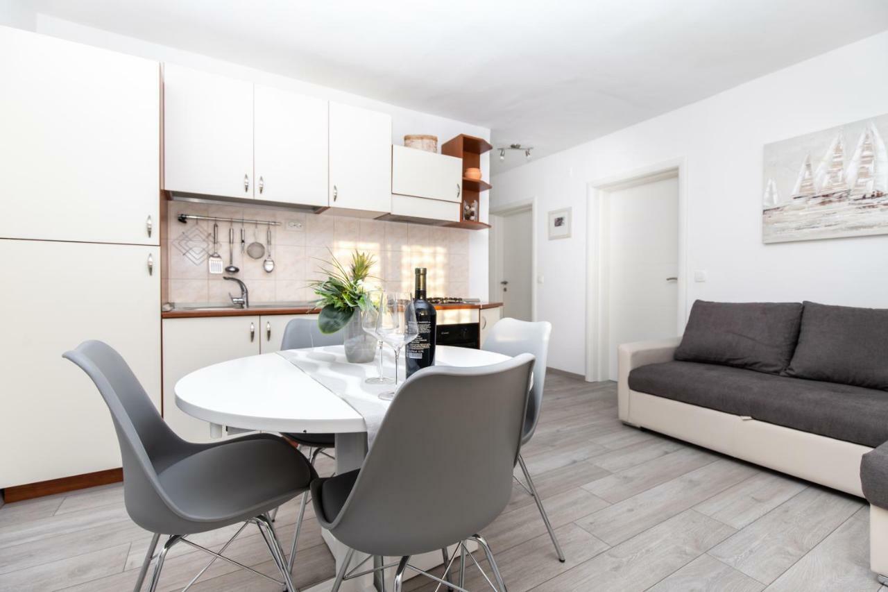 Apartmán Apartman Topic Kaštela Exteriér fotografie
