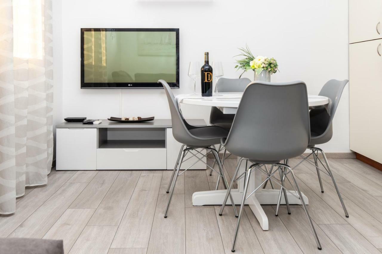 Apartmán Apartman Topic Kaštela Exteriér fotografie